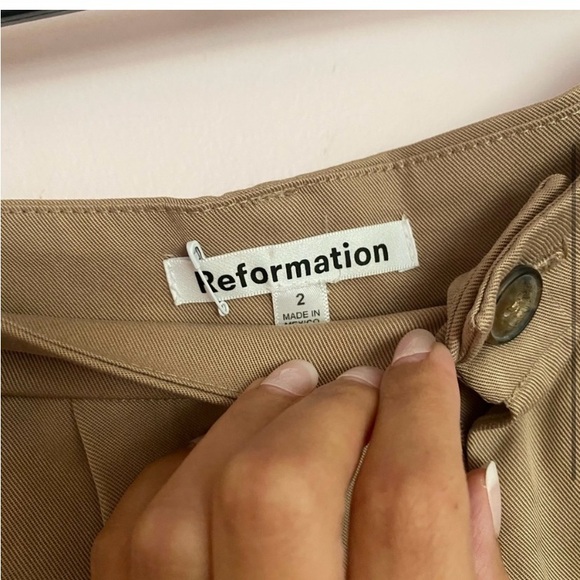 Reformation Mason Pant Khaki - Picture 2 of 4